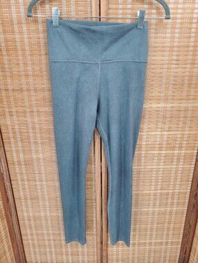 Vuori Daily Legging High Waist Charcoal Wash Size Small #VW472